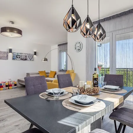 Apartment Luxury La Es