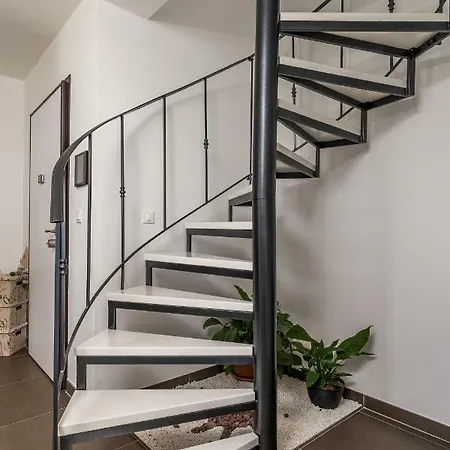 Apartmán Luxury La Es *