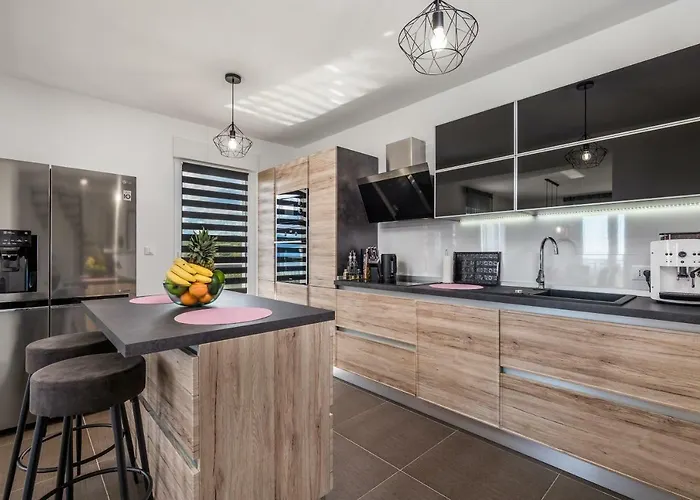 Luxury La Es * Marčelji